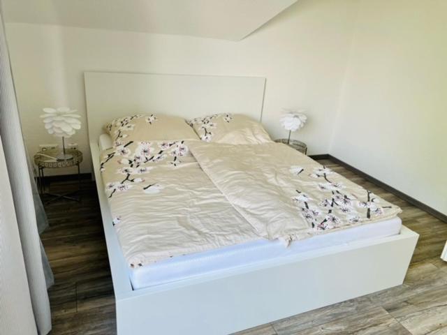 Apartment 160Qm 5 Schlafzimmer 1 Wohnzimmer Terrasse Und Balkon Wilhelmshaven Eksteriør billede
